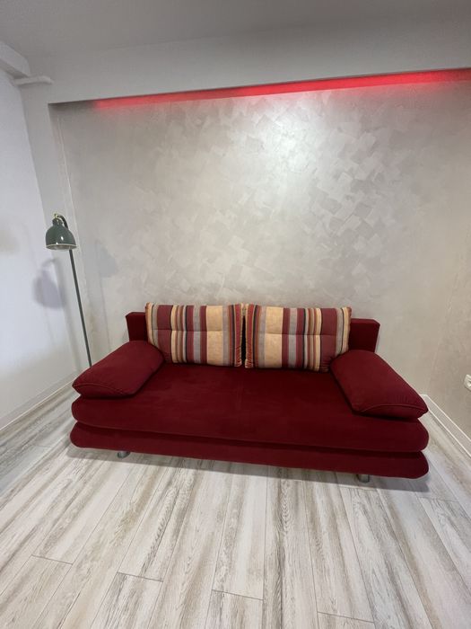 Canapea extensibila 2 locuri dormit