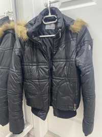 Geaca Moncler unisex marimea M