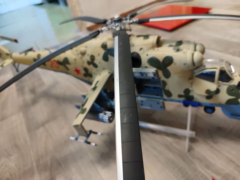 Macheta elicopter MI 24