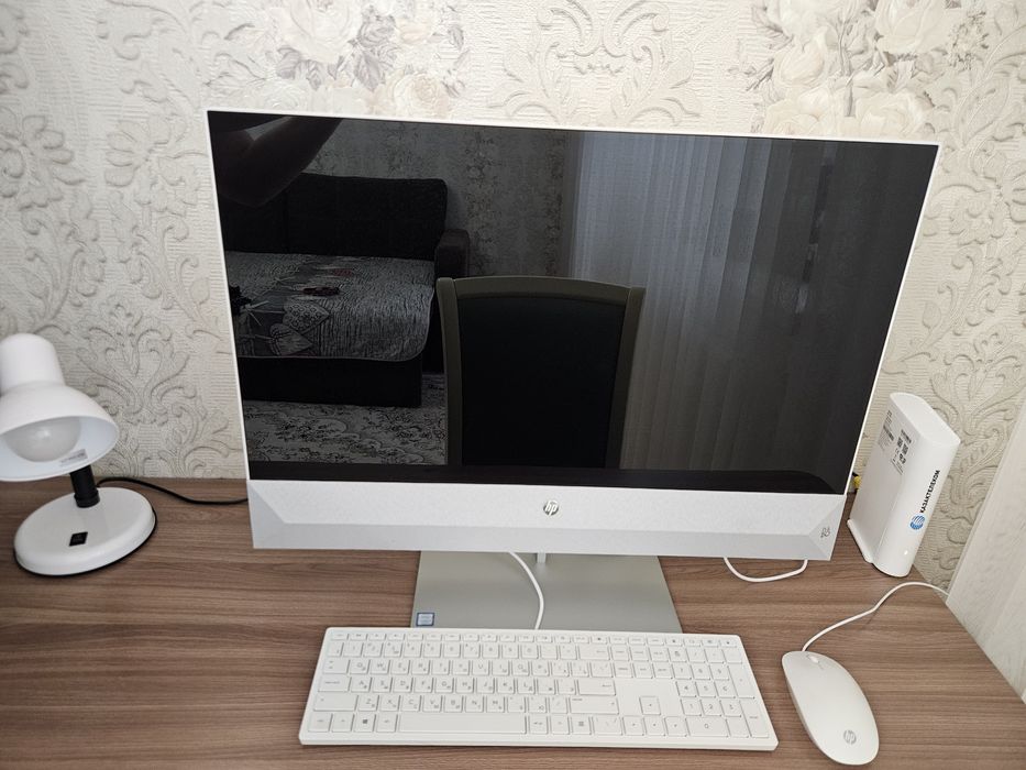 Продам моноблог HP 27" (70см) в отличном состоянии