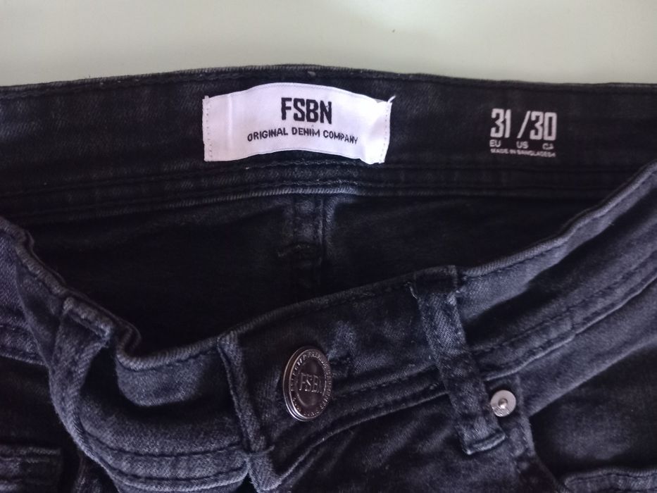 Blugi negri elastici "FSBN" pentru băiat