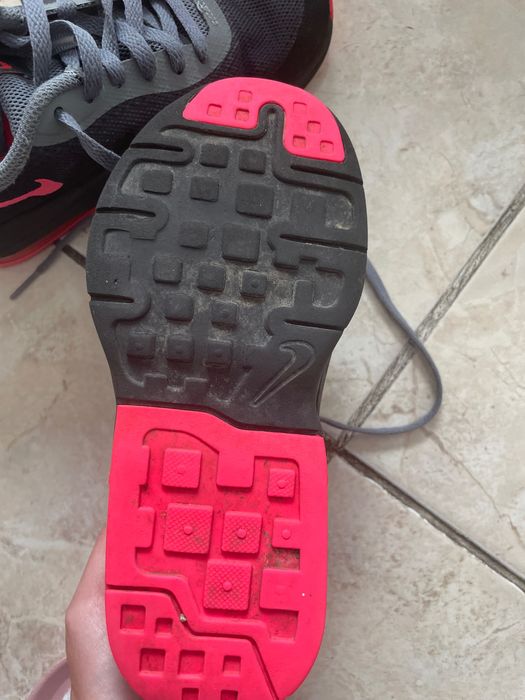 Маратонки за момиче