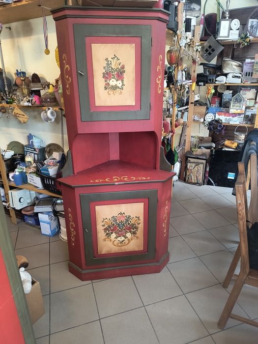 Mobilier antik că nou