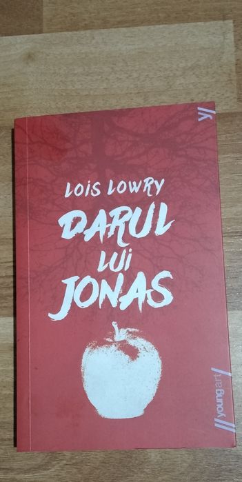 Darul lui Jonas - Lois Lowry