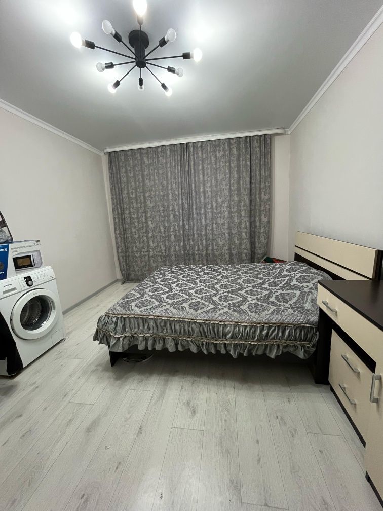 Продам двушку   в центре