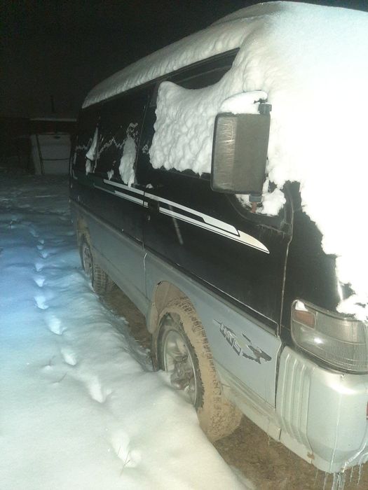 Продам митсубиси делика