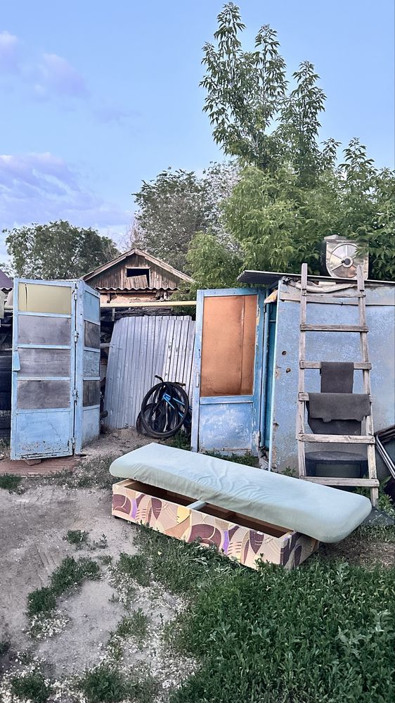 Продам землянку в ОБЩЕМ дворе. Срочно