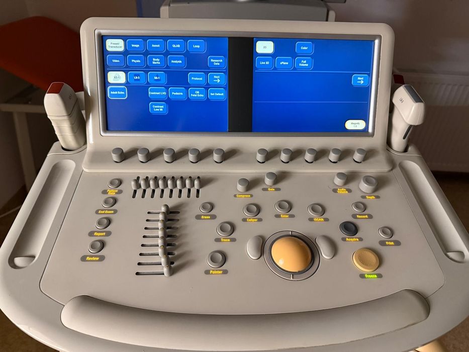 Philips iE33 xMATRIX cu 3 sonde