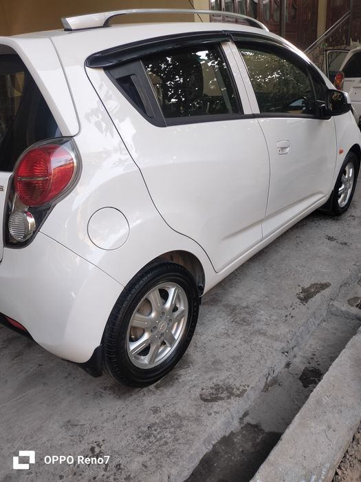 Spark srochni sotiladi