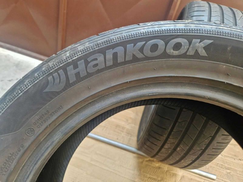 4 Hankook R18 235/55
летни гуми 
DOT4419
