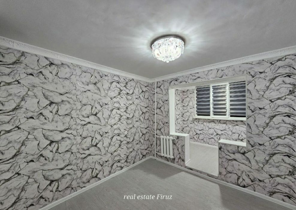 Yunusobod metro yonida 2 daqiqalik yoʻl kere lokastsiya qulay