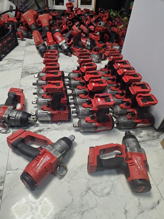 Vând impact roti Milwaukee