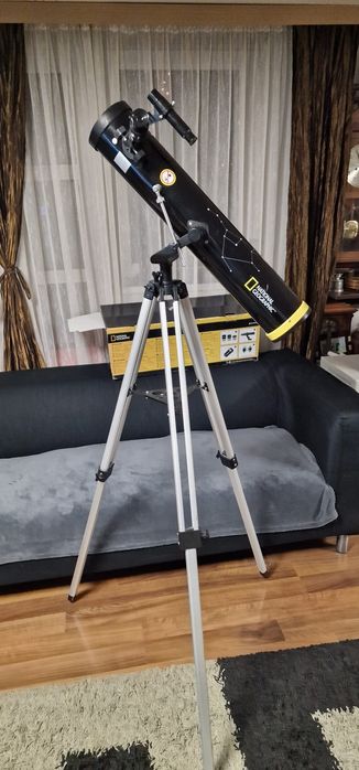 Telescop Bresser 76/700.