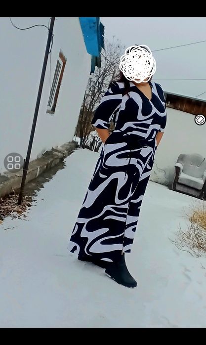 Продам платье хл 50 размер