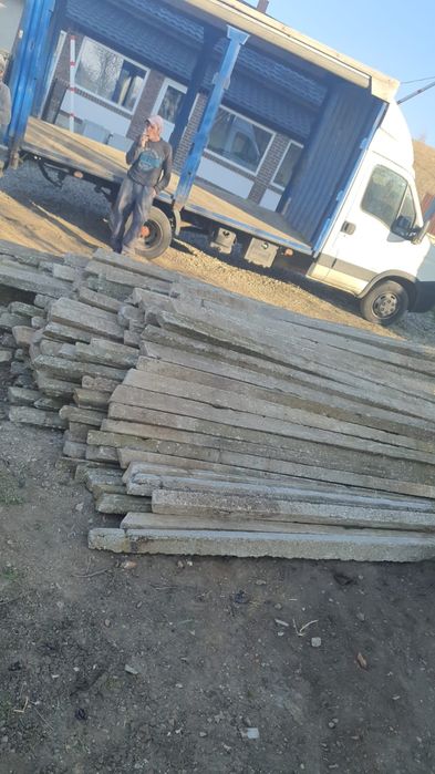 Vând spalieri de beton