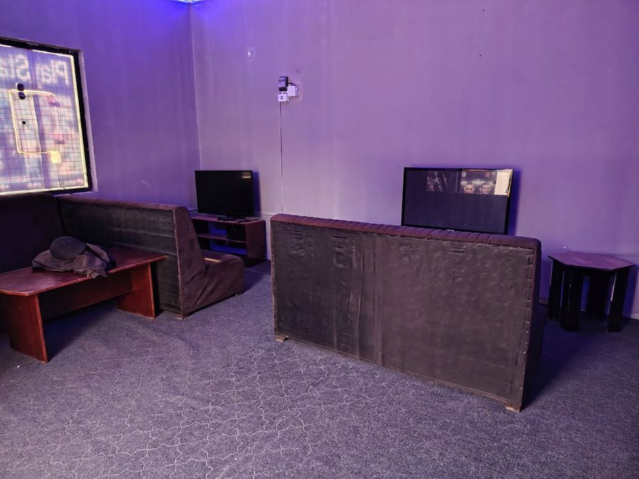 Tayor biznes sotiladi