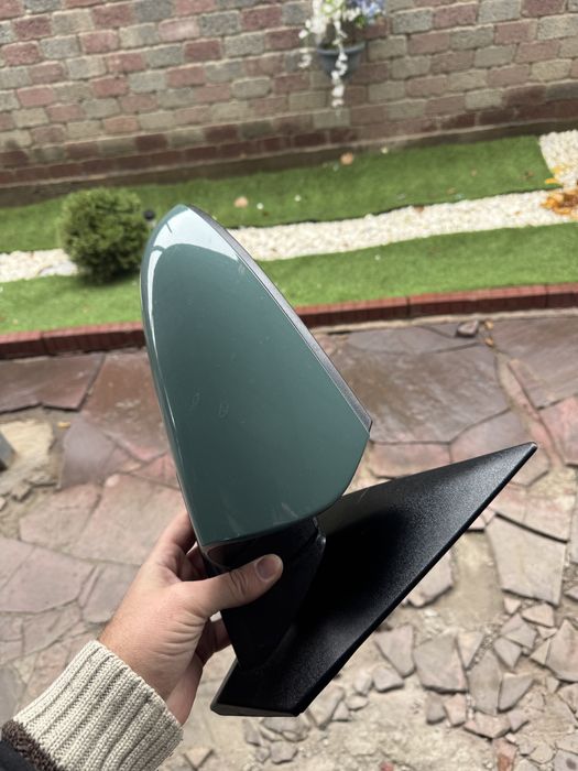 Хюндай Байон зеркало