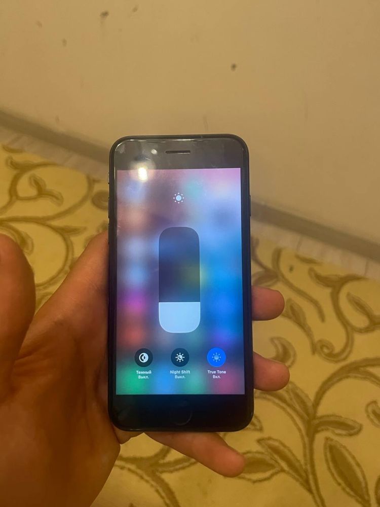Iphone Se xotirasi 64 gb