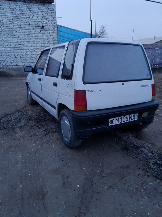 Daewoo tico sotiladi