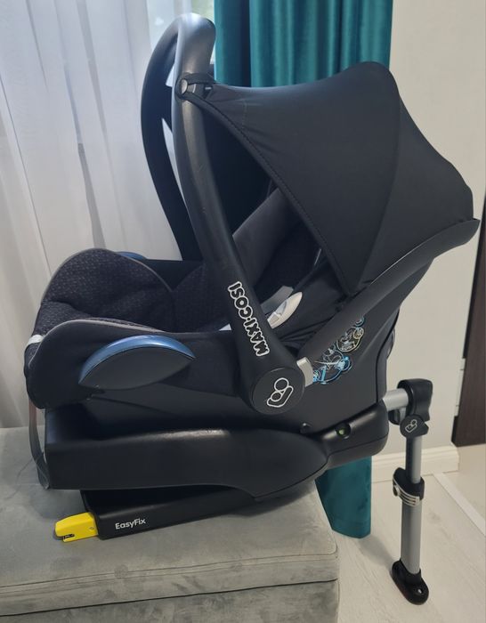 Set Maxi.Cosi Scoica cabriofix+ baza EasyFix