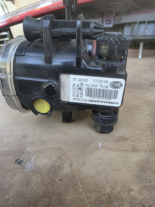 Renault clio Nissan Juke Qashqai 2022 LED десен халоген