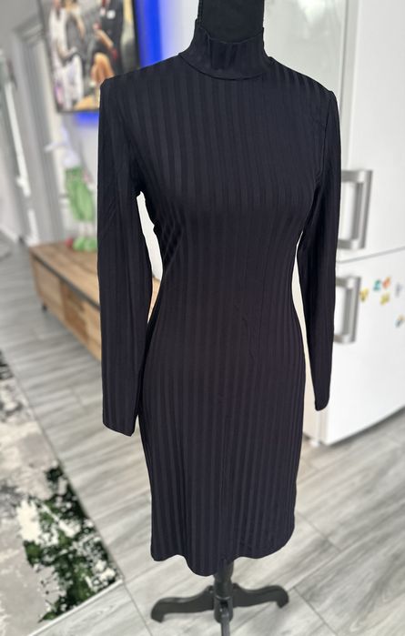 Rochie noua h&m dama