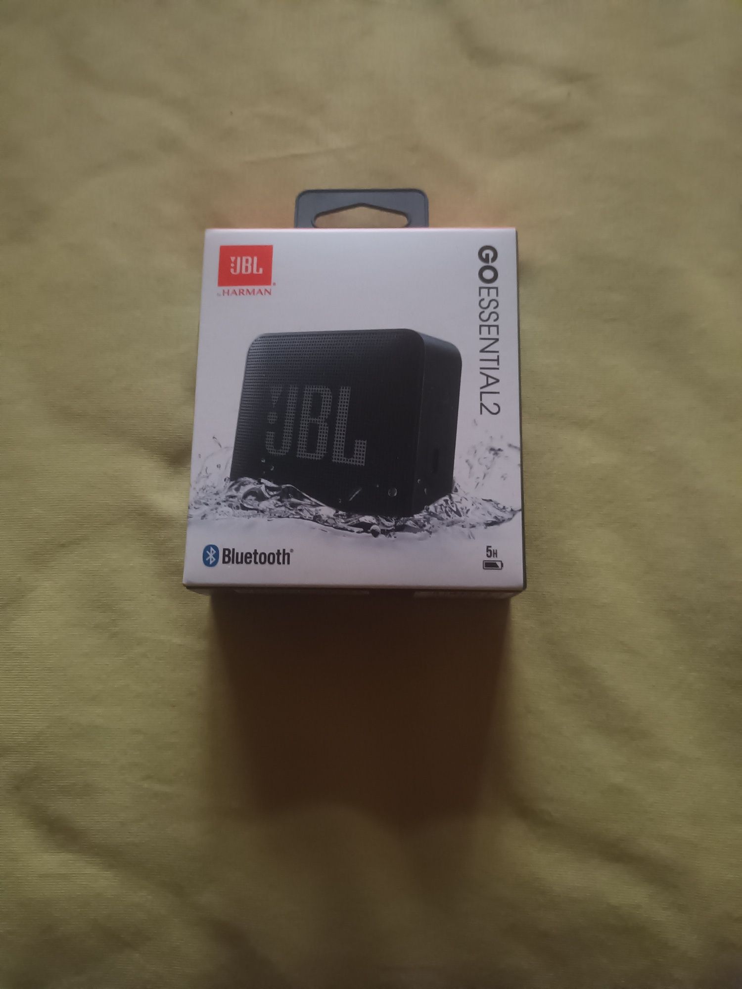 Vând boxă Jbl Go Essential2