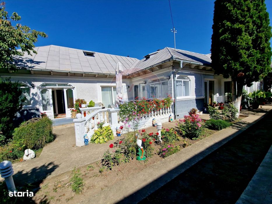 Casa si teren Zanesti
