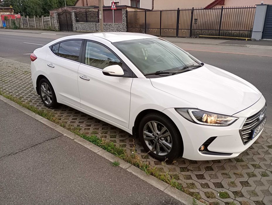 Vând Hyundai Elantra 1.6 MPI 2018 Highwai