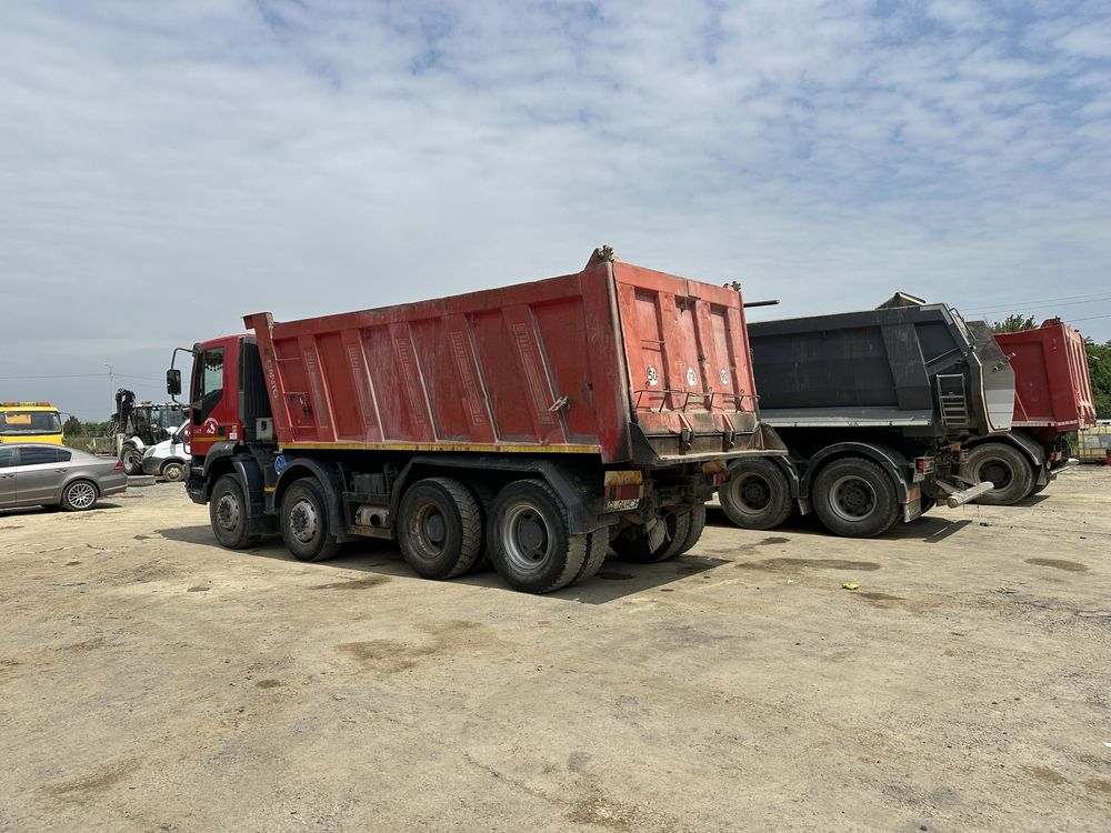 Bascula 8x4 Iveco TRAKKER