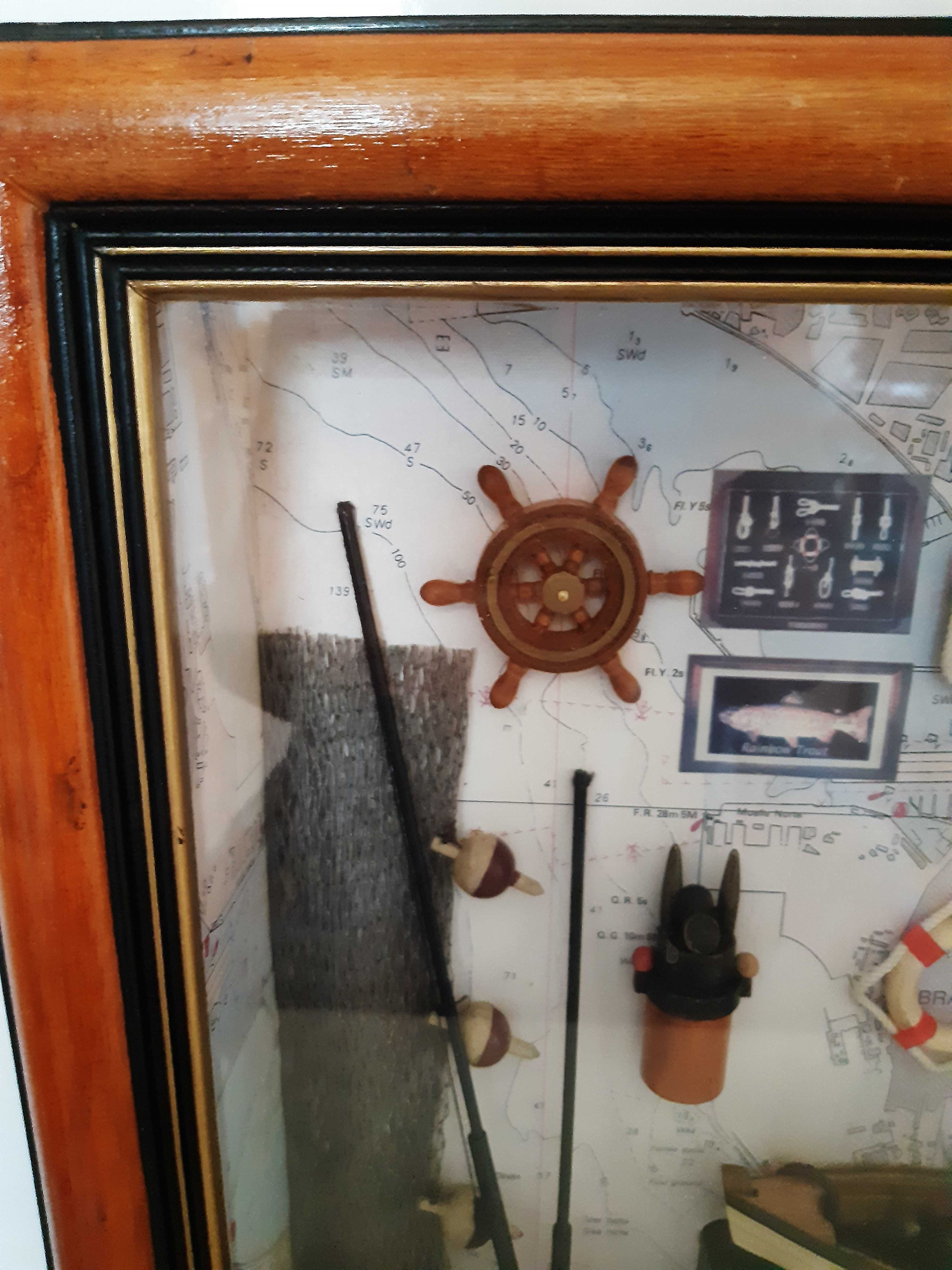 Cutie-tablou din lemn cu tema pescareasca 3D in interior, inalt 36cm