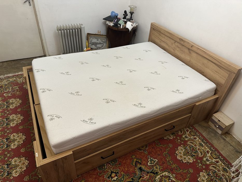 Pat 140x200 cu saltea inclusa