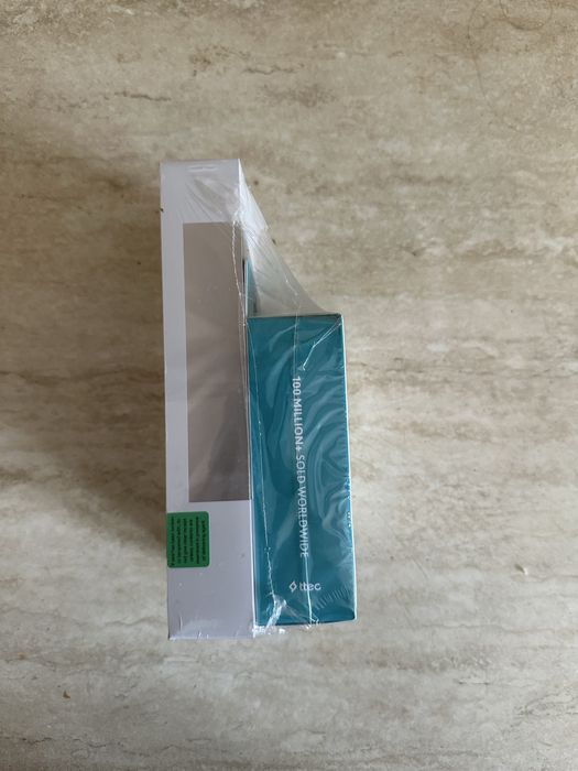 OPPO reno 13  5G + слушалки  ЧИСТО НОВ!