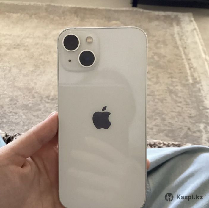 iPhone 13 128 GB идеальное состояние, аккумулятор 100%
