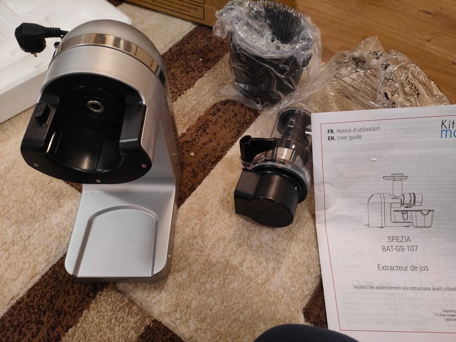 Mașină de presat la rece cu extractor de suc de fructe