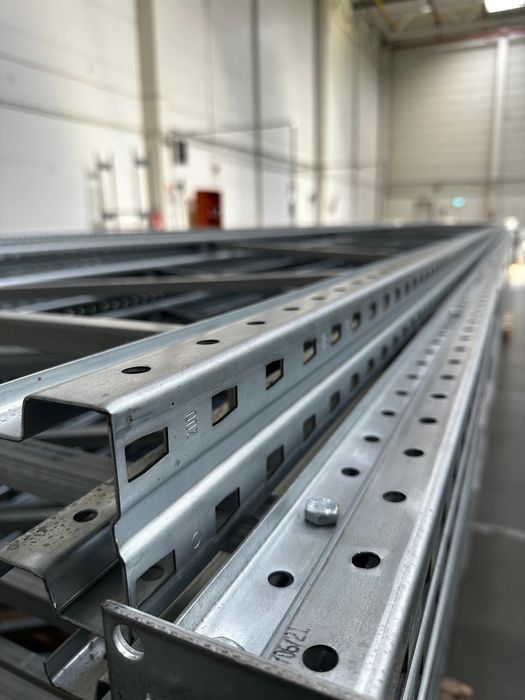 Rafturi metalice profesionale