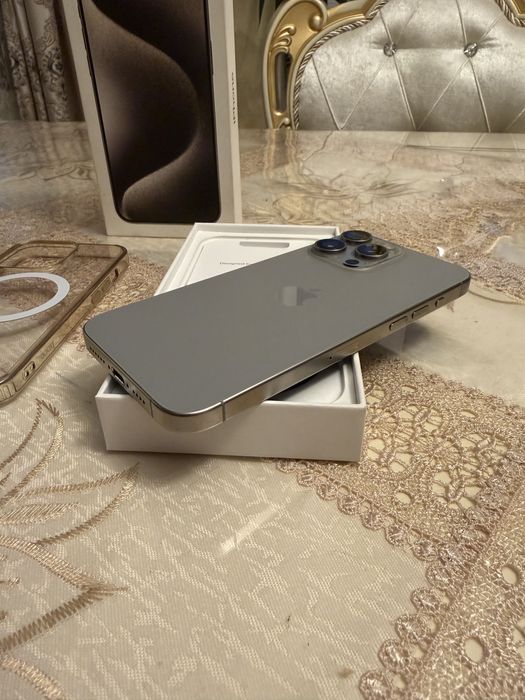 Iphone 15 Pro Max Natural Titanium (512GB)