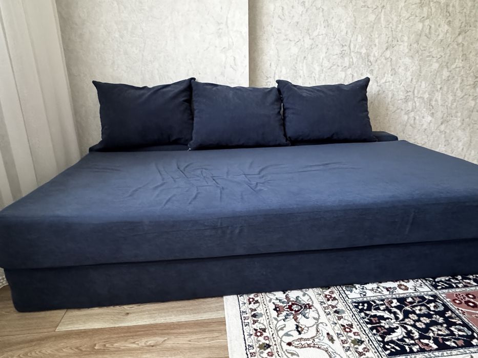 Бескаркасный диван 200х90 см