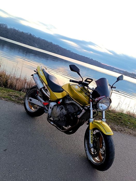 Honda Hornet PC34 Limitată A2