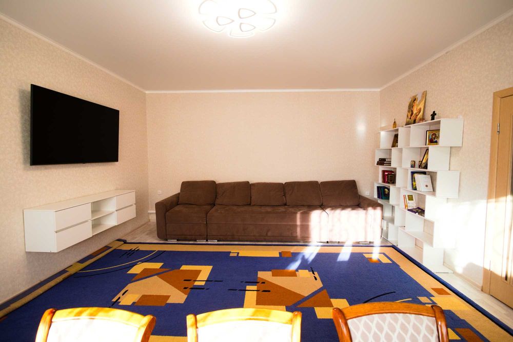 Срочно продам дом 3-комн мебелирован центр