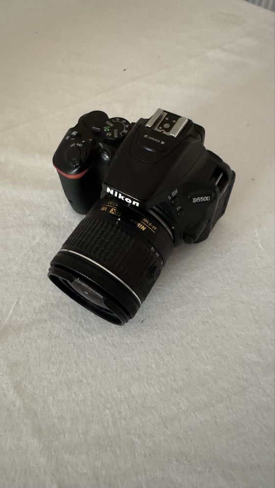 Nikon d550 + 18-55