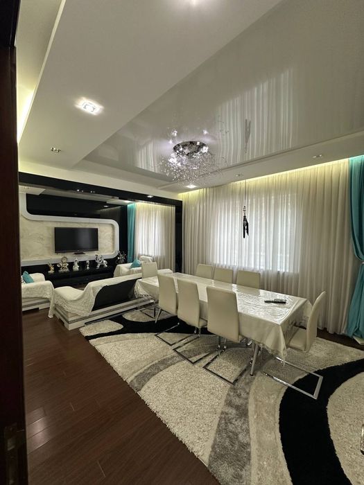 Юнусабад Шахристан Муза центр ипотека 3/2/9 (111²) продаётся Банковски