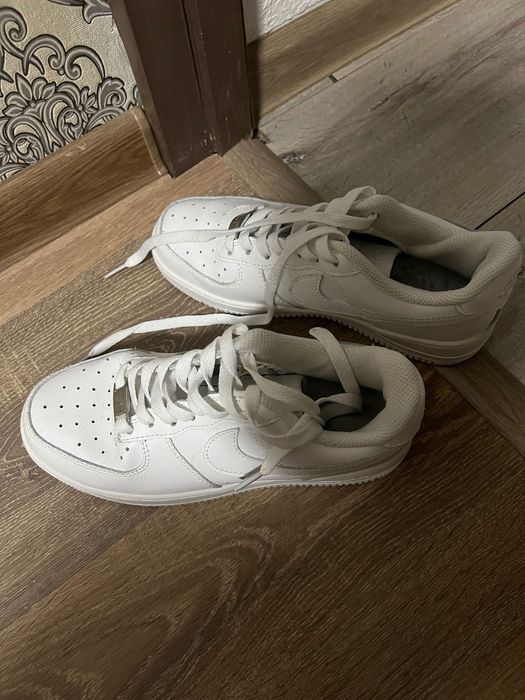 Кеды в идеальном состоянии 37 размер