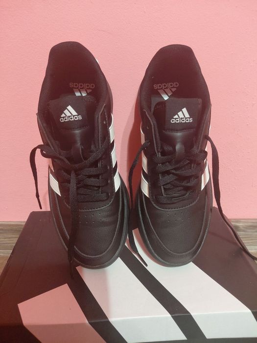 Adidasi barbati nr 40