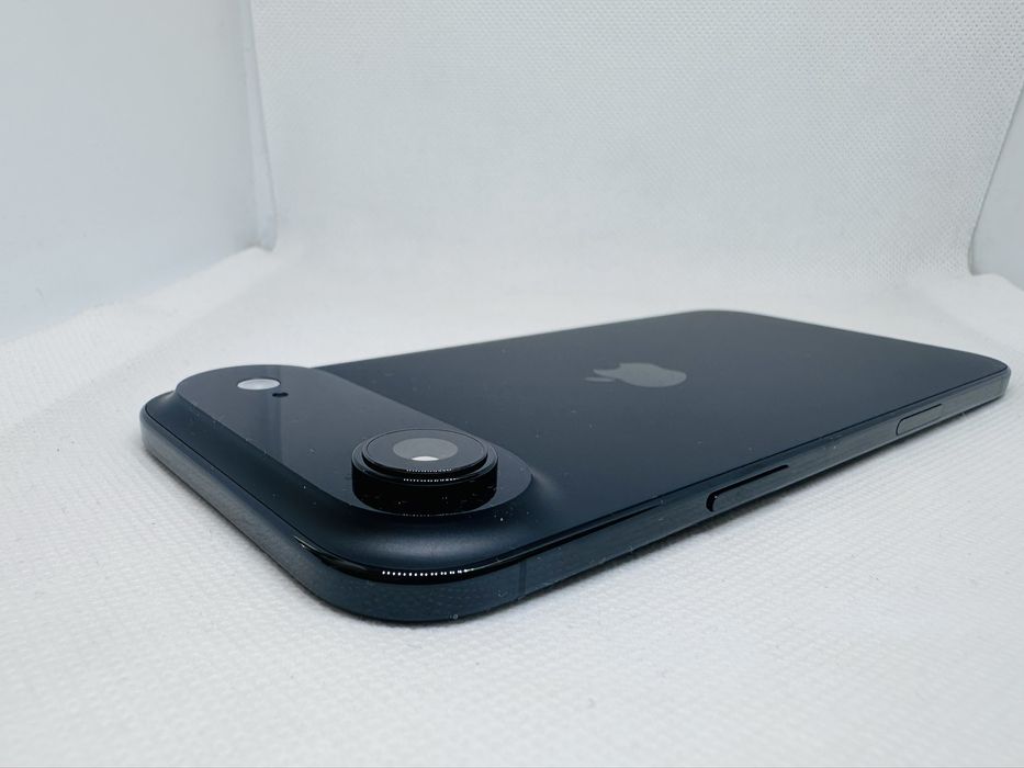 *Чисто Нов* Apple iPhone 17 Air  256 GB Space Black Unlocked