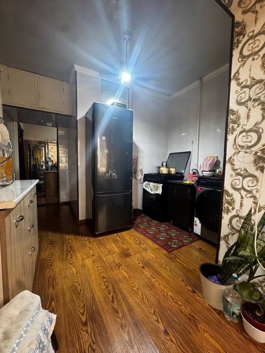 Прадаётся центре Троицк 1х 45 квадрат 2,6 балкон кирпичный дом