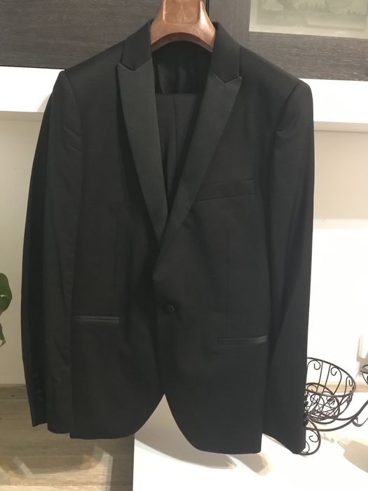 Costum de eveniment , marca Bigotti , din 2 piese