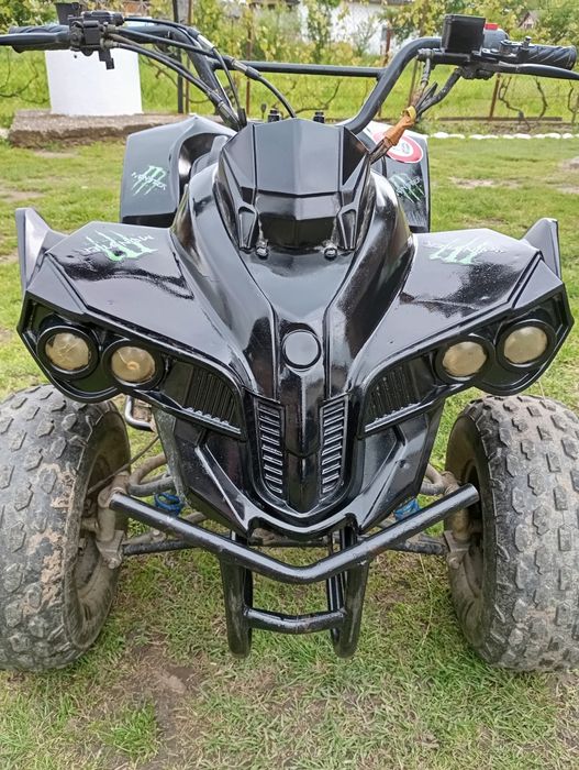 Vând ATV 125 3+1