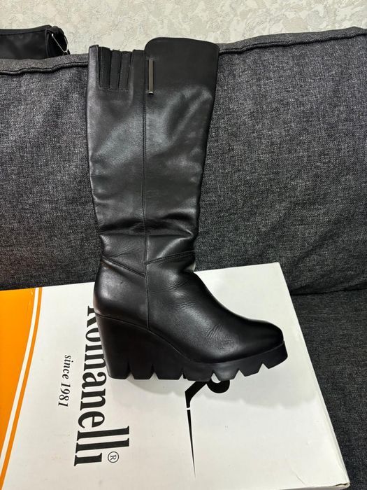 Продам зимние сапоги натуральные