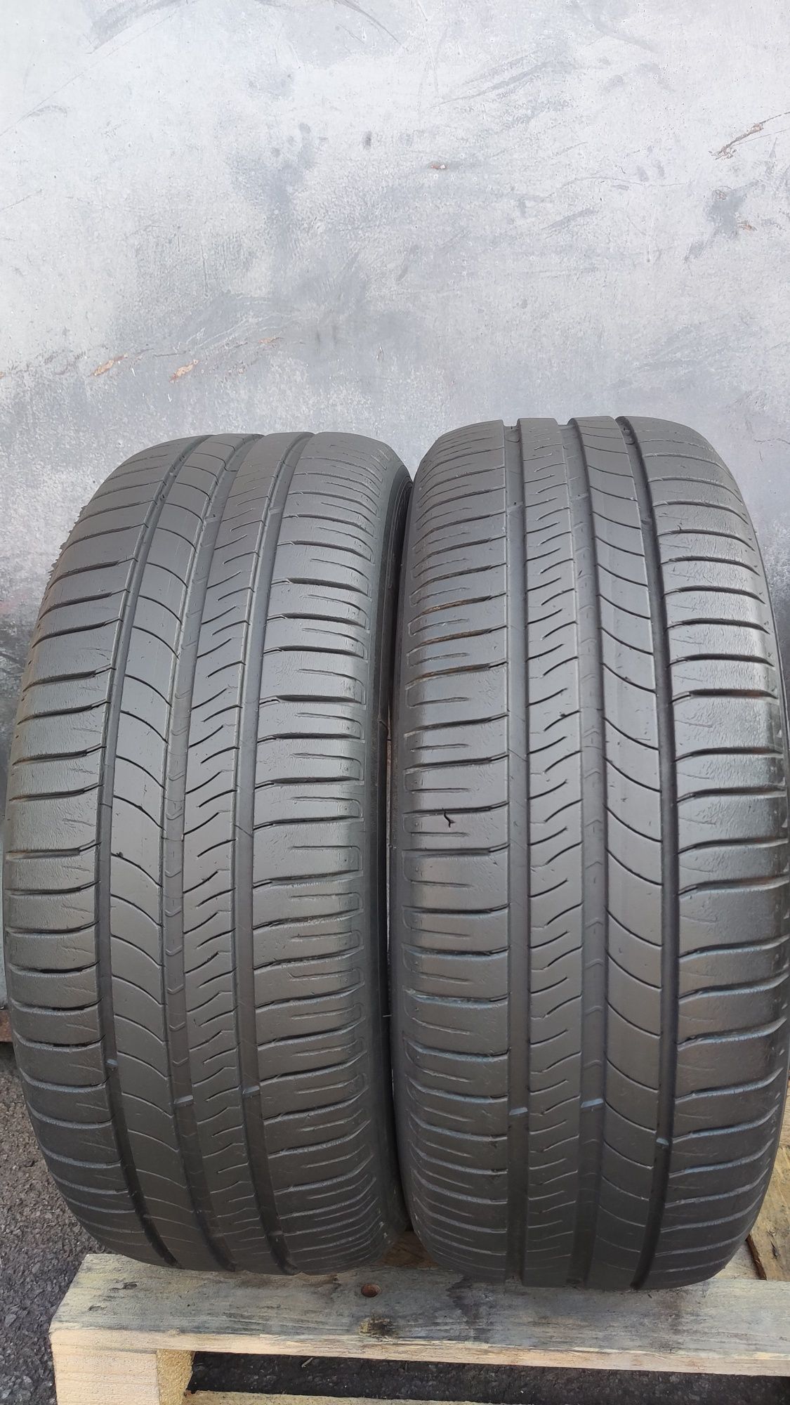 2бр. летни гуми 205/55/16 Michelin Energy Saver  
dot21
6.99 mm
Добро